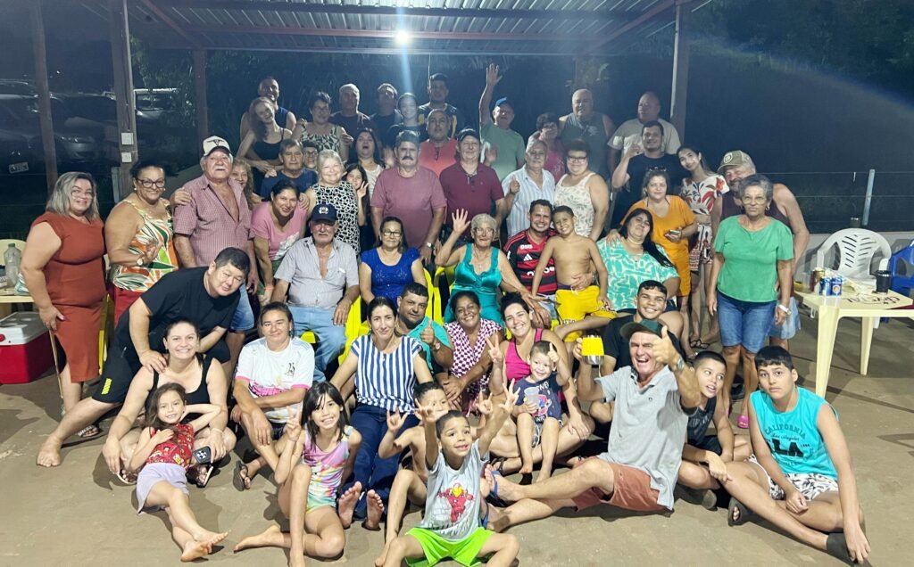 Família Faria se reúne em encontro histórico em Anaurilândia