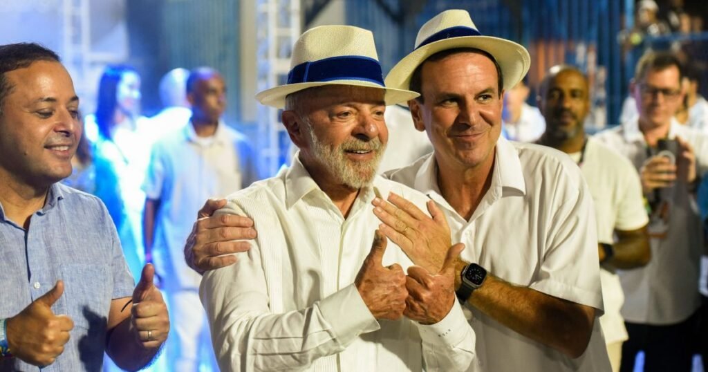 Lula evitará imagens de desfile de Carnaval em campanha