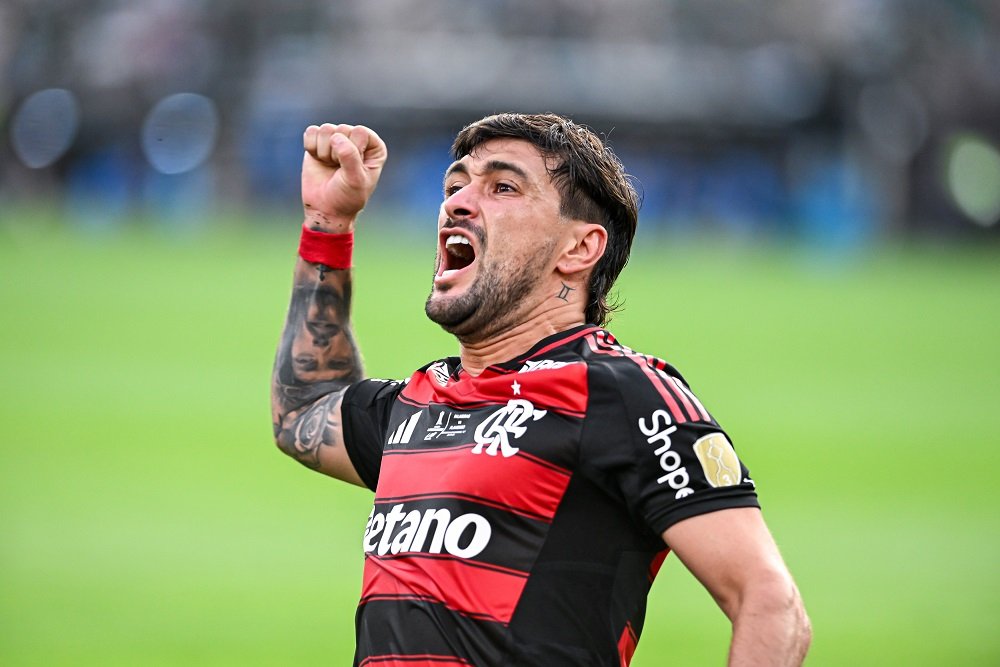 Flamengo elimina Botafogo e avança à semifinal do carioca com vitória por 2 a 1