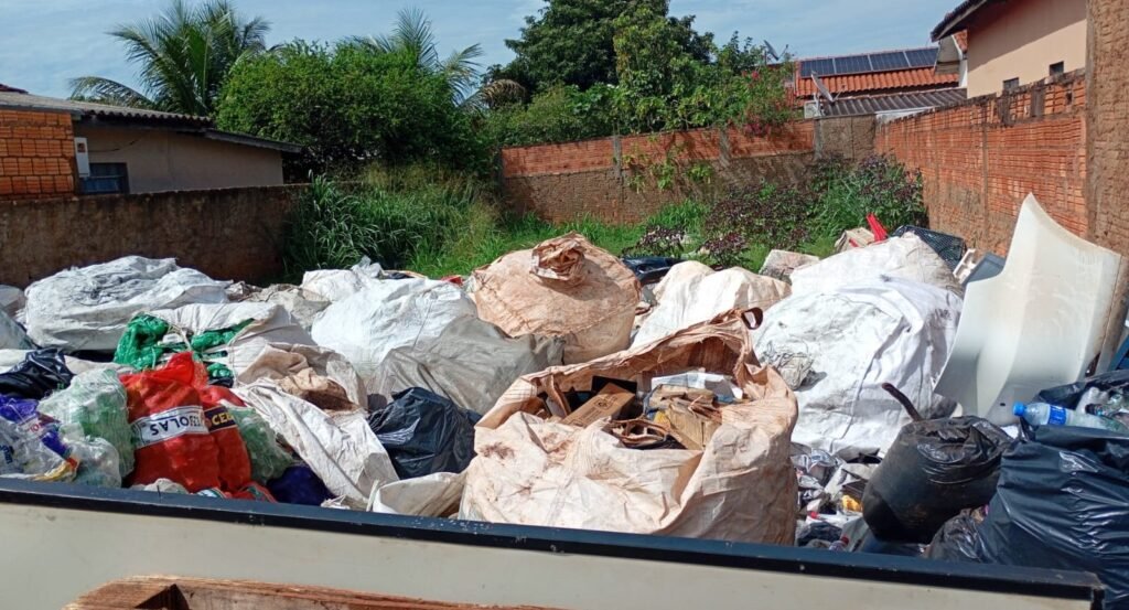 Nova Andradina intensifica ações de fiscalização contra o Aedes aegypti com possíveis multas