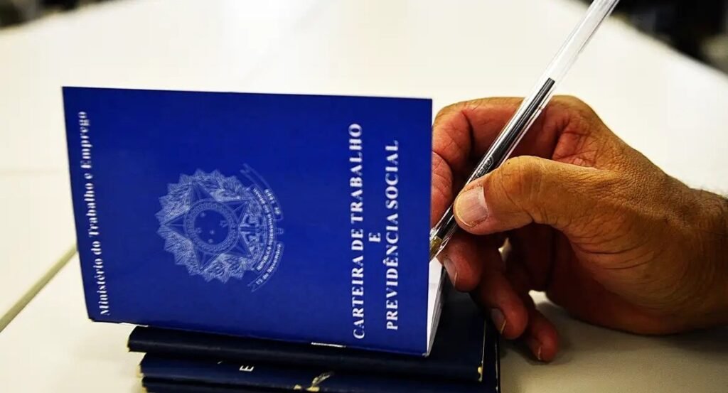 Brasil registra recorde de trabalhadores na previdência social