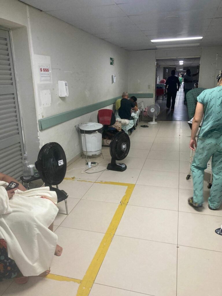 Pacientes no Hospital Regional enfrentam calor devido à falta de ar-condicionado