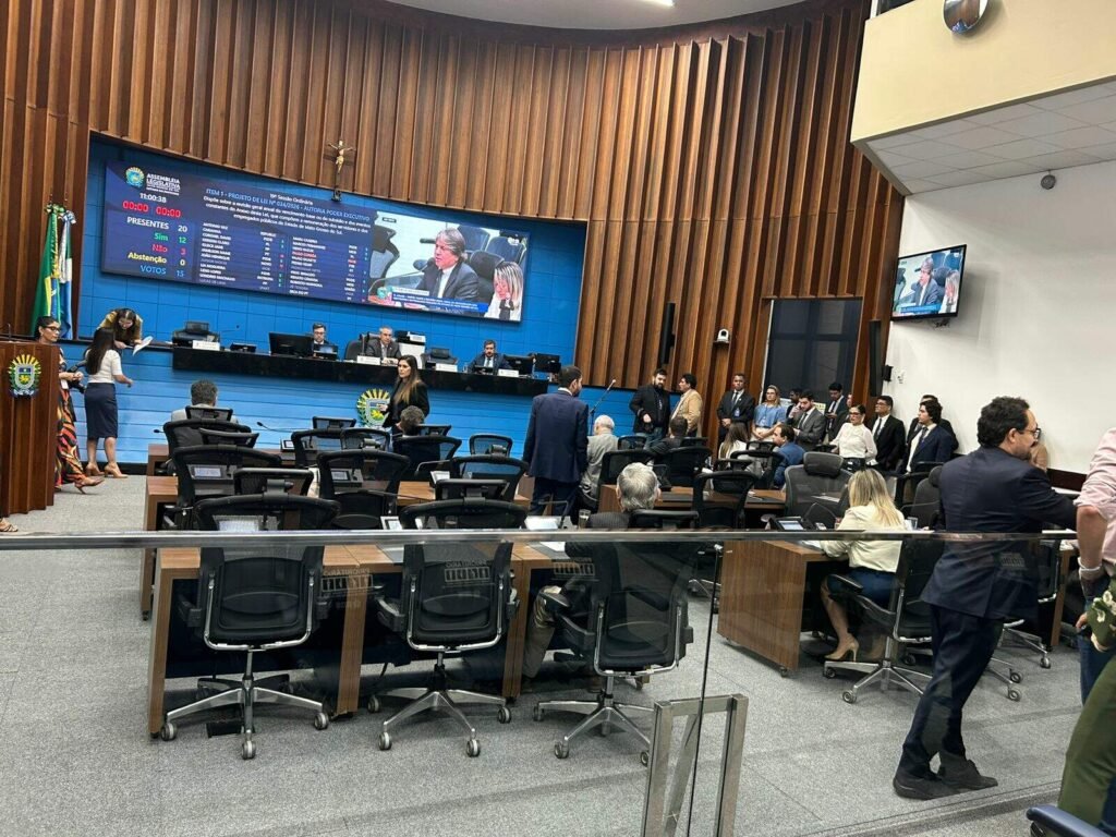 Assembleia Legislativa aprova reajuste de 3,81% para servidores públicos com 13 votos favoráveis