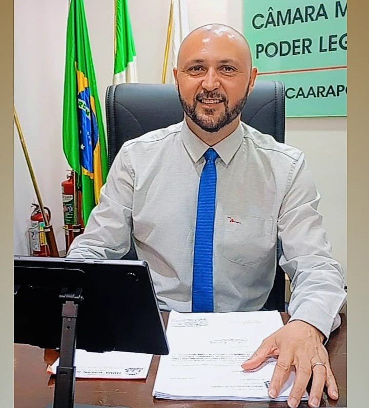 Vereador Nilsinho pede ação para limpeza e desobstrução de bueiros em Caarapó