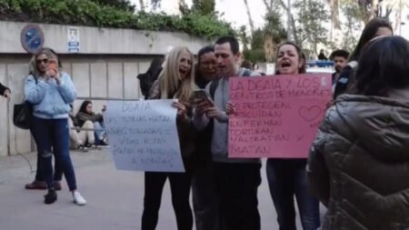 Jovem espanhola de 25 anos opta por eutanásia após disputa familiar e dor crônica