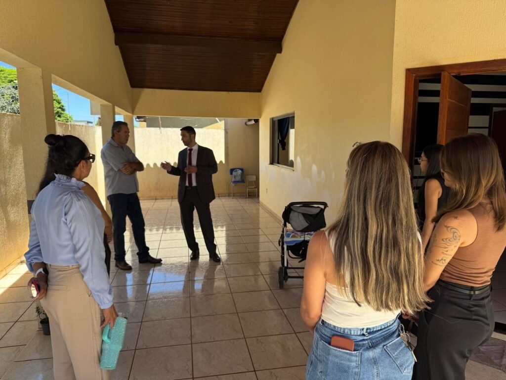 Promotor de Justiça faz visita à Unidade de Acolhimento e fortalece rede de proteção em Paranhos