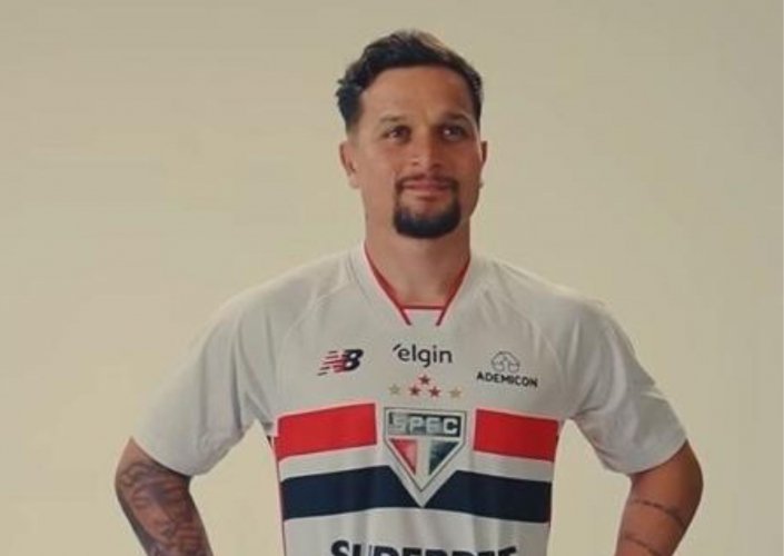 Artur inicia treinos no São Paulo e elogia torcida e companheiros de equipe