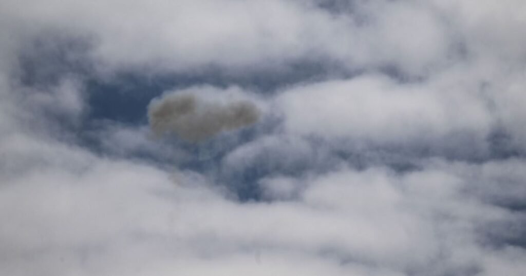 Israel confirma ataques mísseis do Irã