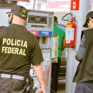Polícia Federal realiza operação em 11 estados e no DF para investigar aumento de combustíveis