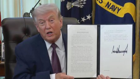 Trump exige prova de cidadania para votar nas eleições