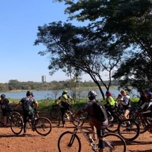 Ciclistas de Dourados promovem mobilização por segurança das mulheres no trânsito