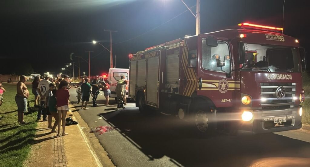 Acidente em Argemiro Ortega: motociclista sofre grave lesão em colisão com carro