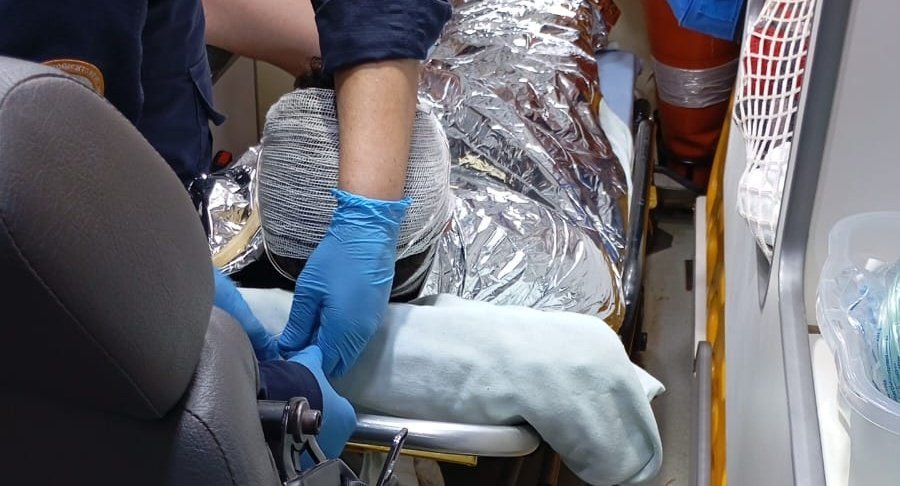 Acidente com motociclista em evento em Nova Andradina resulta em trauma facial