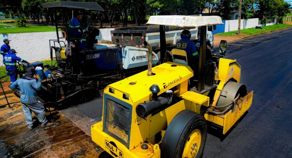 Recuperação asfáltica avança em Nova Andradina