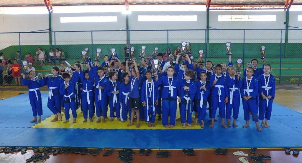 Festival Interno fortalece projeto de judô em Batayporã