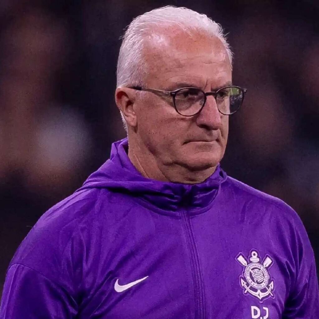 Corinthians demite Dorival Junior