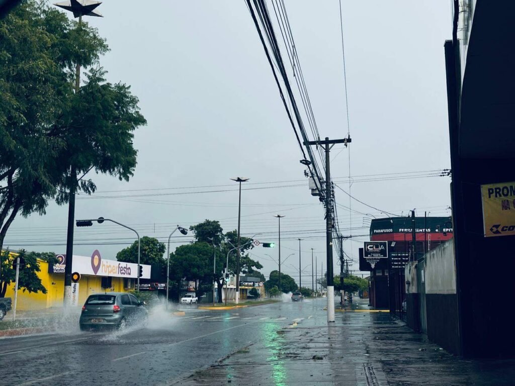 Início da semana traz calor e possibilidade de chuvas em Mato Grosso do Sul