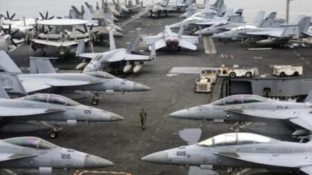 Caça americano abatido no Irã provoca busca por piloto desaparecido com apoio de Israel