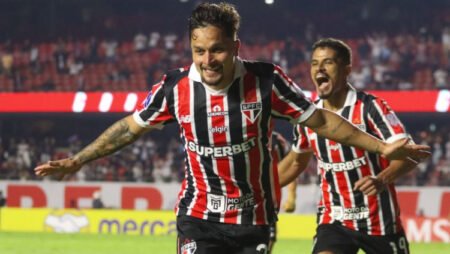 São Paulo supera O’Higgins com gols de Luciano e Artur na Copa Sul-Americana