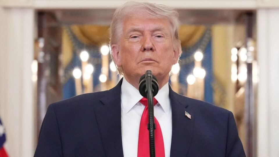 Trump ordena ataque à marinha iraniana no Estreito de Ormuz