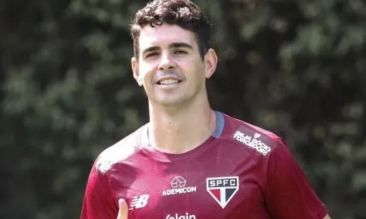 São Paulo rescinde contrato com Oscar e paga R$ 10 milhões