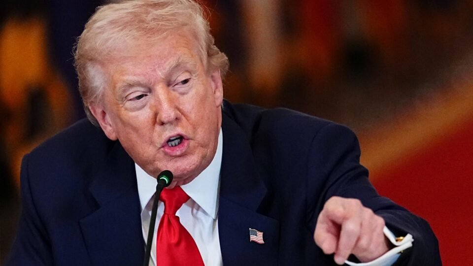 Trump critica Otan e menciona Groenlândia em postagem na Truth Social