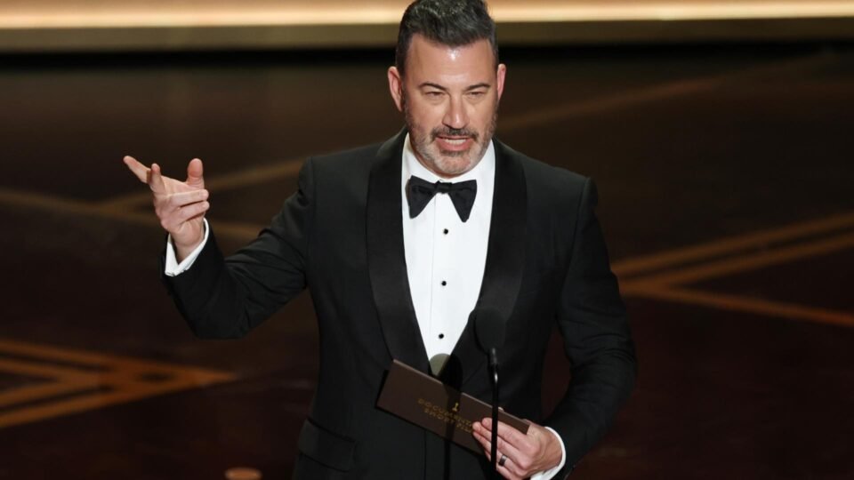 Jimmy Kimmel responde a críticas de Trump e Melania por piada sobre a primeira-dama
