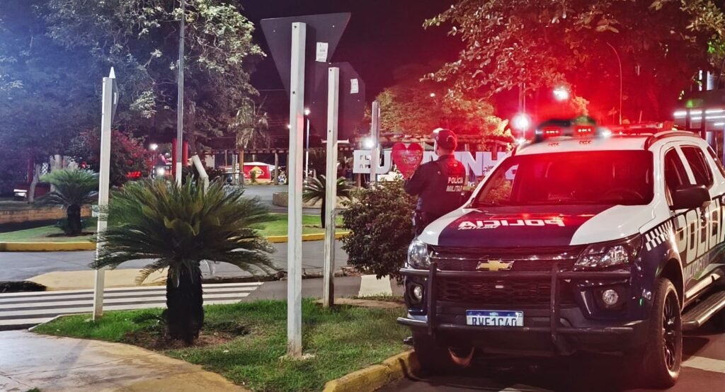 Homem é detido pela Polícia Militar em Ivinhema por ameaças no contexto de violência doméstica