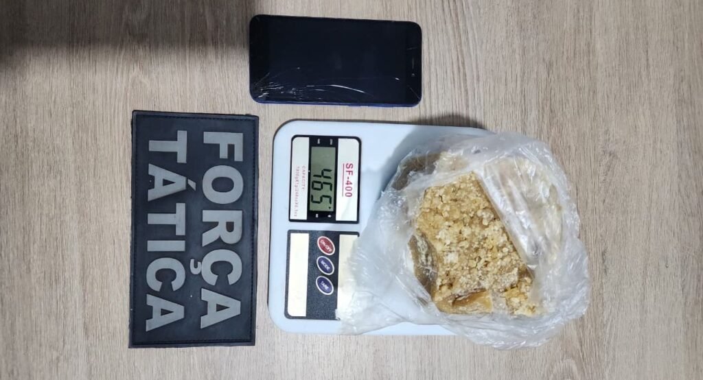 Polícia apreende significativa quantidade de crack em Angélica