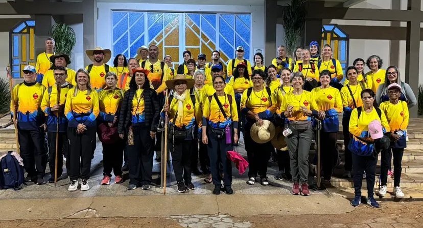 Caminhada de Peregrinos de Bataguassu e Anaurilândia em Direção ao Santuário Imaculado Coração