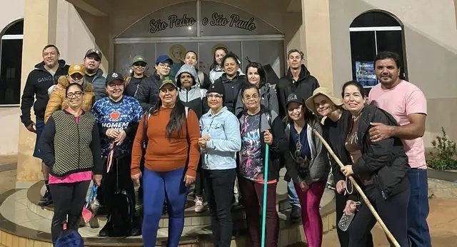 Caminhada de Peregrinos de Nova Casa Verde em direção ao Santuário Imaculado Coração de Maria