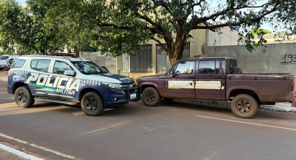 Camionete furtada é recuperada pela PM em Nova Andradina poucas horas após o crime