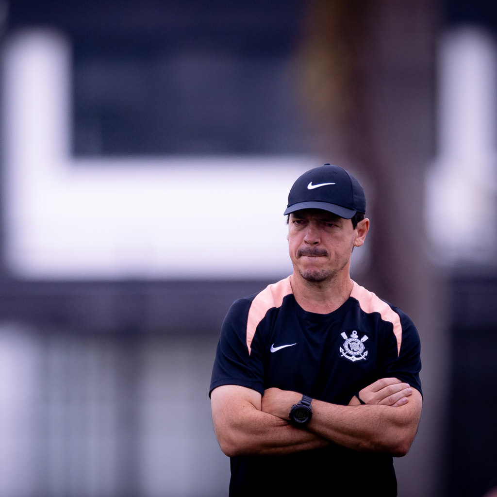 Corinthians e Atlético-MG buscam resultados decisivos em competições sul-americanas