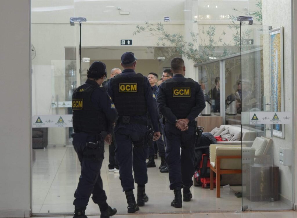 Motorista embriagado atropela guarda civil em Campo Grande