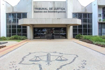 Justiça determina indenização e pensão a servidora vítima de assédio moral em Campo Grande