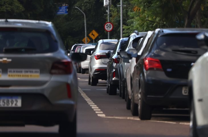 Irregularidades em veículos podem resultar em bloqueio de documentos até regularização