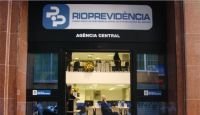 Nova PEC propõe mudanças na jornada de trabalho e garante folgas aos domingos