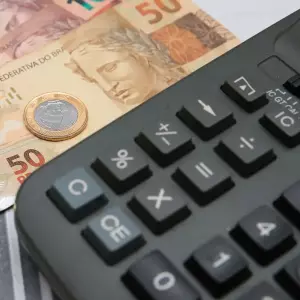 Dívida Pública Federal atinge R$ 8,8 trilhões após alta de 1,91% em abril