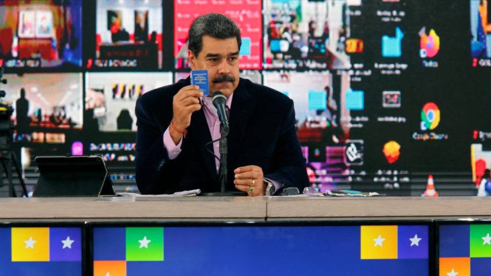 Corrupção associada ao chavismo desvia bilhões da Venezuela para o exterior
