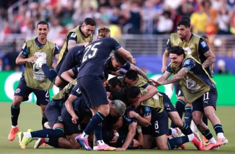PARAGUAI conquista vitória apertada sobre a TURQUIA na Copa do Mundo