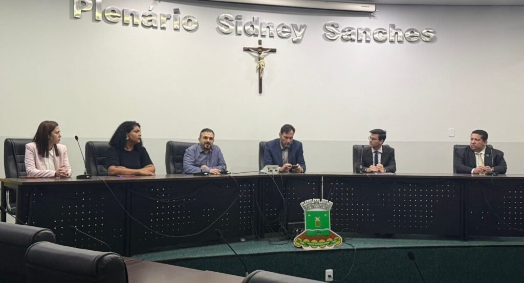 Debate sobre a desjudicialização da saúde é promovido na Câmara de Nova Andradina