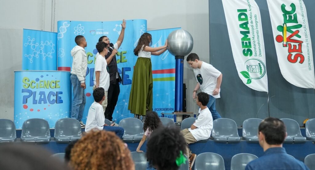 Abertura da 10ª Feira de Geociências em Nova Andradina ganha destaque com apresentação