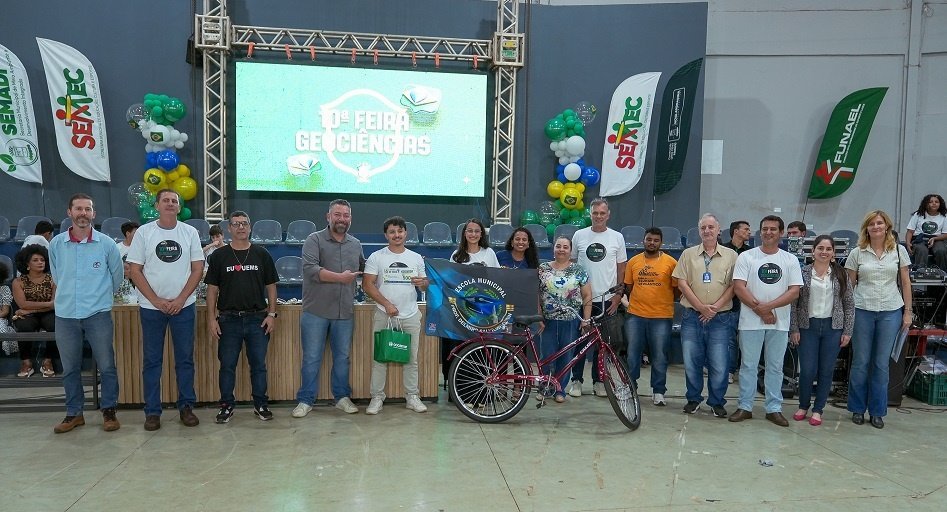 Nova Andradina destaca compromisso com a educação científica em evento de premiação