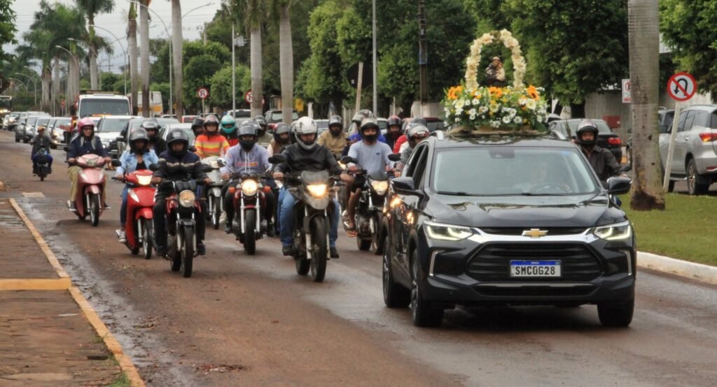Celebrações em Batayporã homenageiam Santo Antônio com missa e carreata