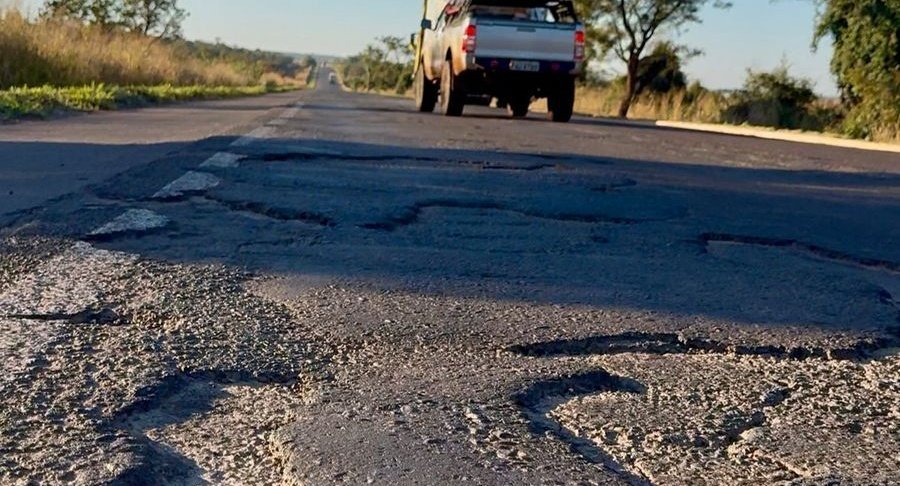 Governador vistoria região de Nova Andradina e recebe demandas por melhorias nas estradas