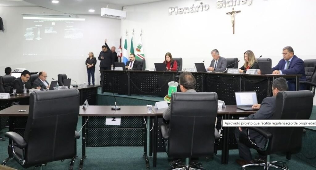 Nova Andradina aprova nova legislação para regularização de propriedades urbanas