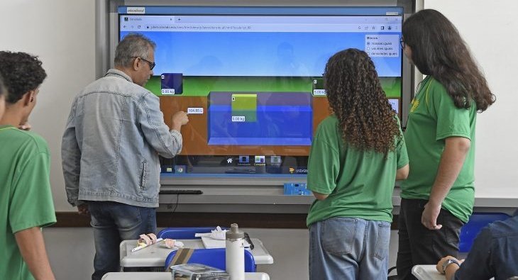 UEMS lança novo curso de Licenciatura em Computação em quatro cidades