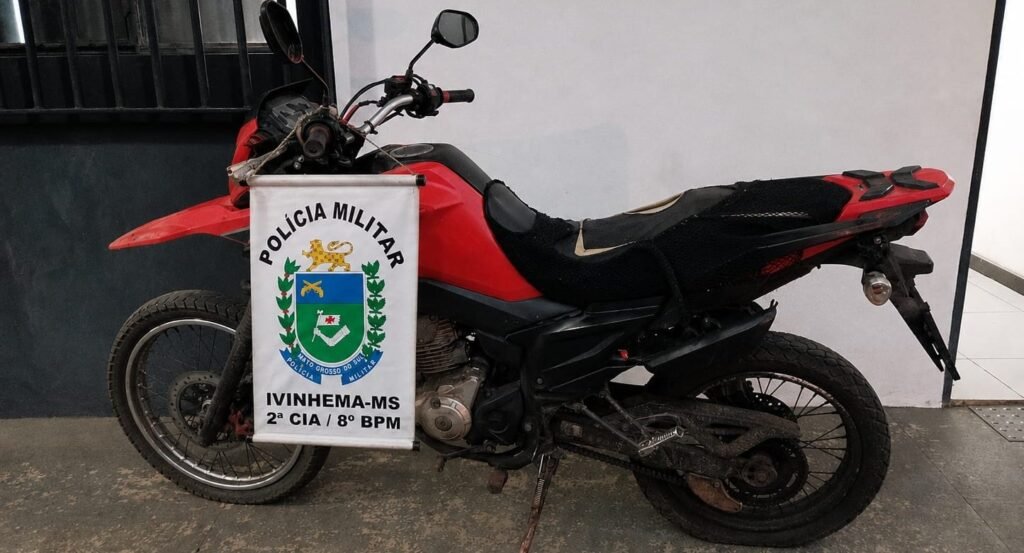 Motocicleta furtada é recuperada pela polícia em Ivinhema poucas horas depois do crime
