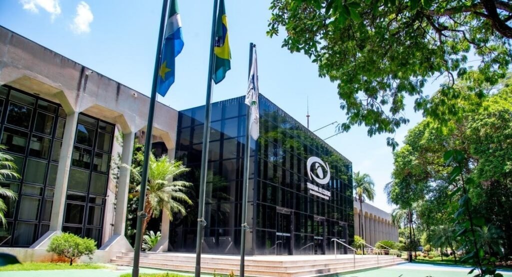 Processo de Inspeção contra Ex-Presidente da Câmara de Bataguassu é Encerrado pelo TCE-MS