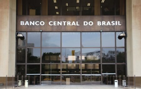 Banco Central reduz taxa Selic para 14,25% em nova reunião do Copom